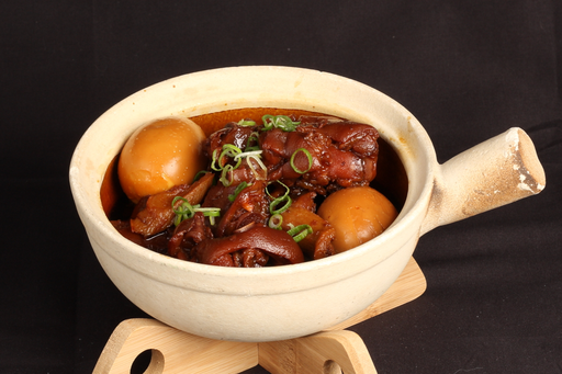 Pig Trotters in Ginger & Sweet Vinegar